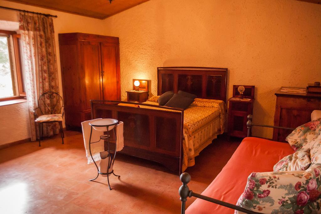 Fattoria Dei Cavalieri Lejlighed Sovana Værelse billede